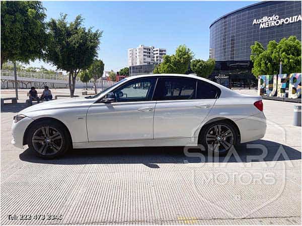 Bmw 320i Sport Line 2017 - Foto 4