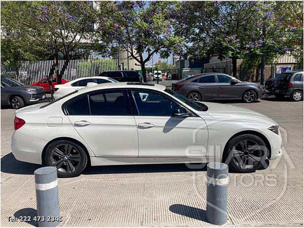 Bmw 320i Sport Line 2017 - Foto 8