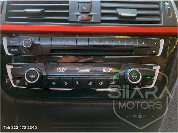 Bmw 320i Sport Line 2017 - Foto 19