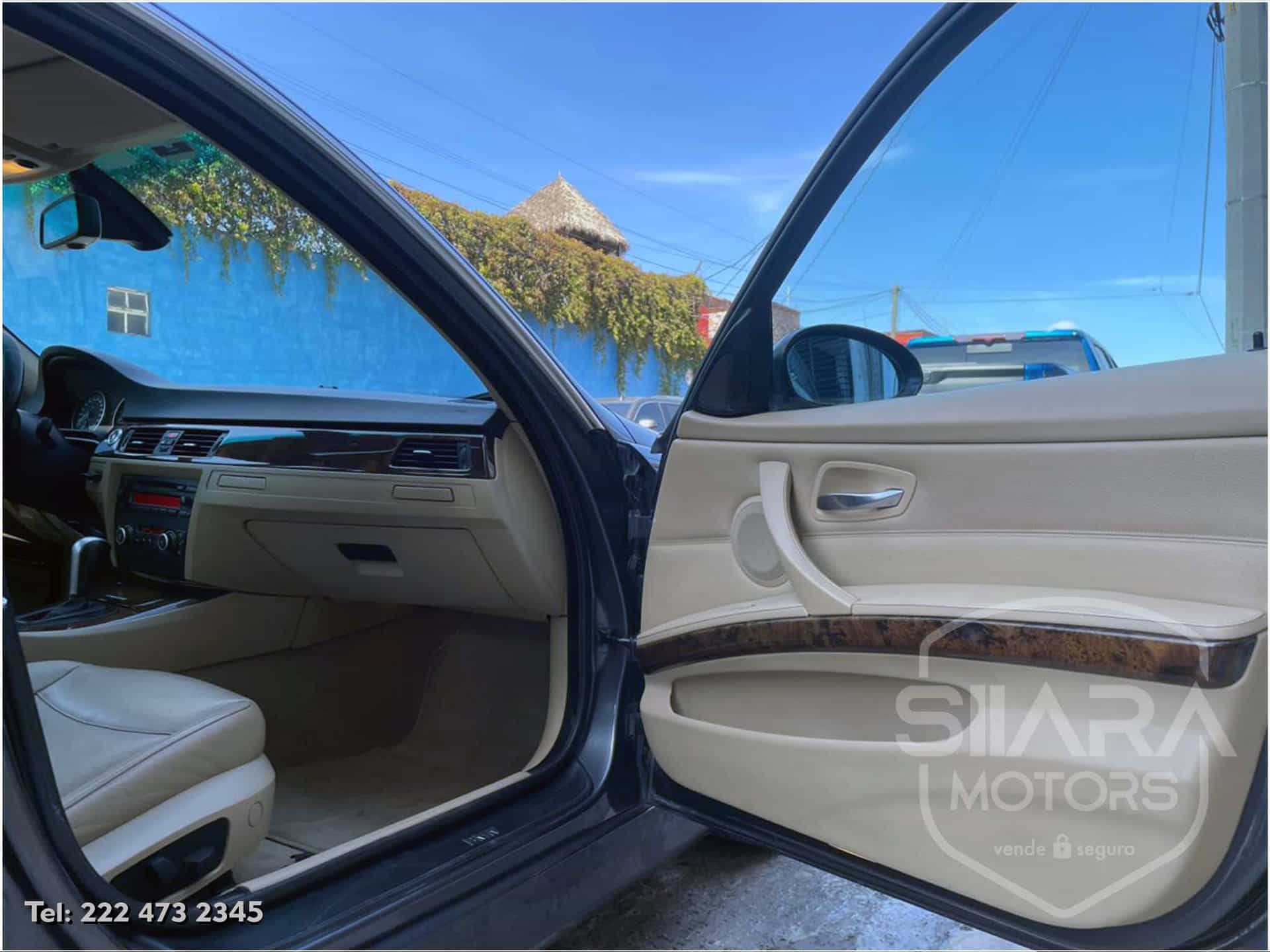 Bmw Serie 3 325i Premium 2007 - Foto 18