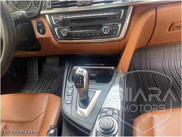 Bmw Serie 3 328i 2012 - Foto 15