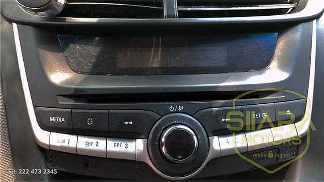 Chevrolet Aveo LS TM5 2019 - Foto 18