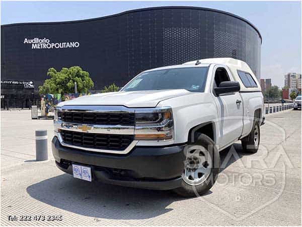 Chevrolet Silverado 1500 2018 - Foto 1