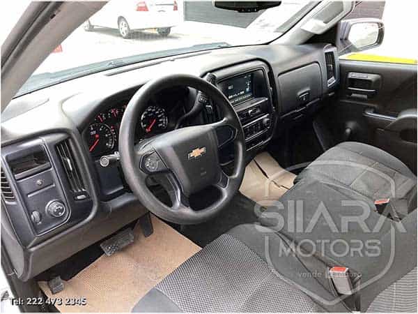 Chevrolet Silverado 1500 2018 - Foto 13