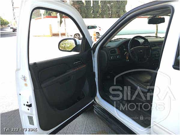 Chevrolet Suburban 2010 - Foto 11