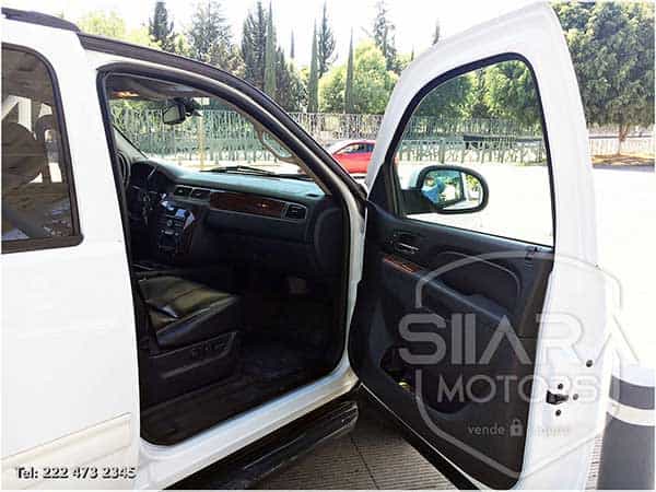 Chevrolet Suburban 2010 - Foto 19