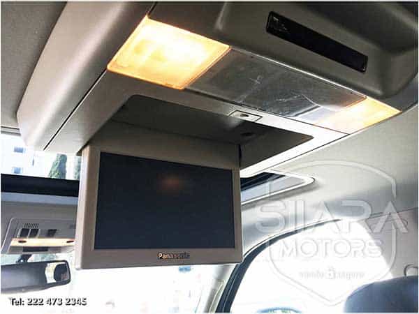 Chevrolet Suburban 2010 - Foto 26