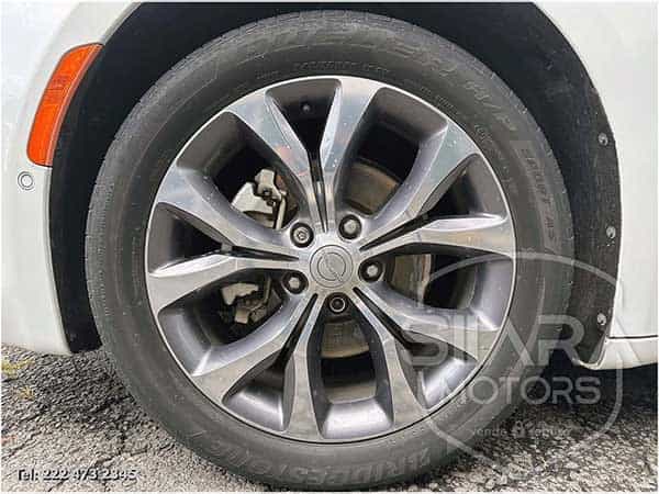 Chrysler Pacífica Limited Pltinum V6 2018 - Foto 10