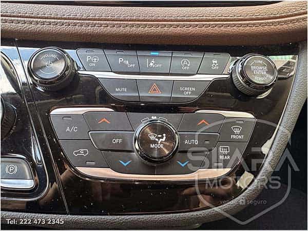 Chrysler Pacífica Limited Pltinum V6 2018 - Foto 19