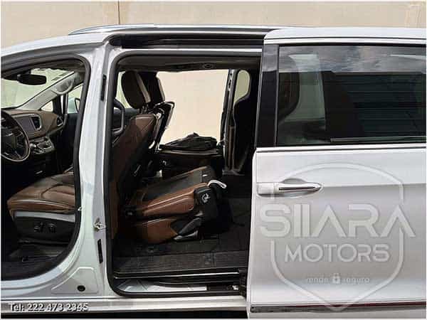 Chrysler Pacífica Limited Pltinum V6 2018 - Foto 25
