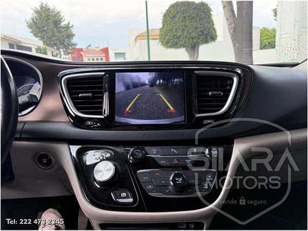 Chrysler Pacífica Limited V6 2019 - Foto 17