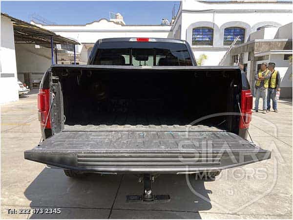Ford F15 Lariat Doble cabina 2015 - Foto 28