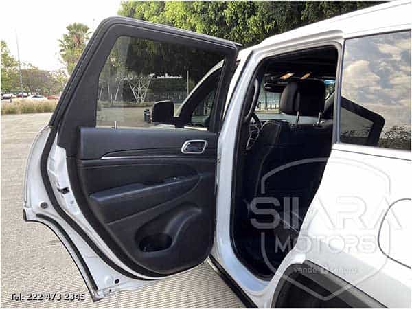 Jeep Grand Cherokee Limited Lujo 2019 - Foto 26