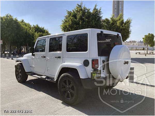Jeep Wrangler Unlimited Sahara 2014 - Foto 5