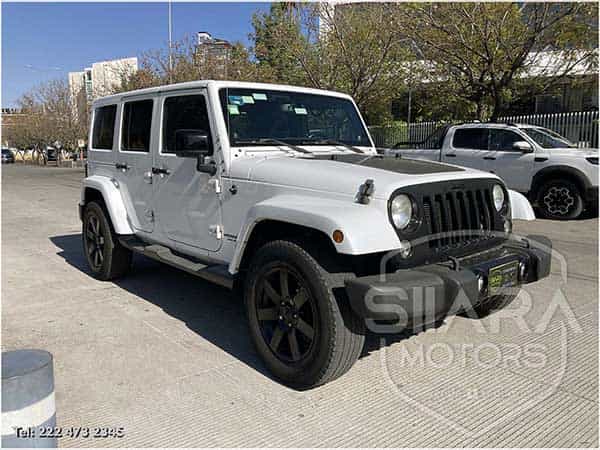 Jeep Wrangler Unlimited Sahara 2014 - Foto 9