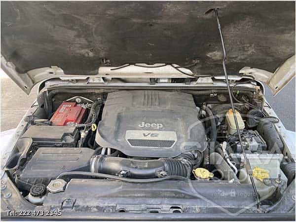 Jeep Wrangler Unlimited Sahara 2014 - Foto 31