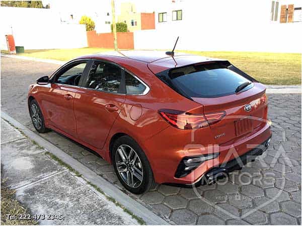 Kia Forte Hatchback GT 2019 - Foto 6