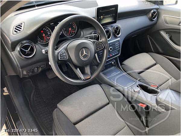 Mercedes-Benz Clase A200 CGI 2017 - Foto 13