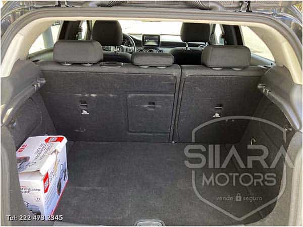 Mercedes-Benz Clase A200 CGI 2017 - Foto 29
