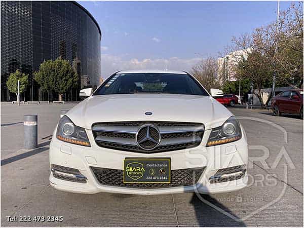 Mercedes-Benz Clase C 250 2012 - Foto 2