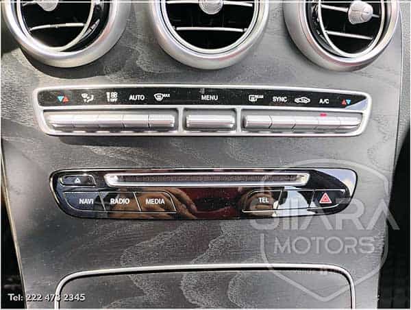 Mercedes-Benz Clase C 250 2018 - Foto 19