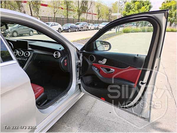Mercedes-Benz Clase C 250 2018 - Foto 21