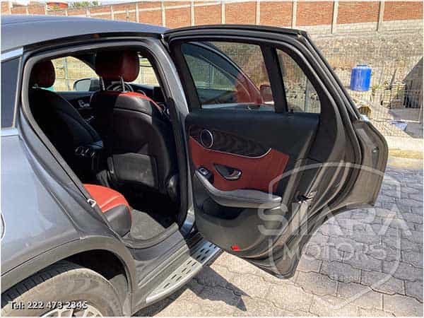 Mercedes-Benz GLC300 Avantgarde 2019 - Foto 23