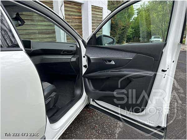 Peugeot 3008 Allure Pack 2019 - Foto 20