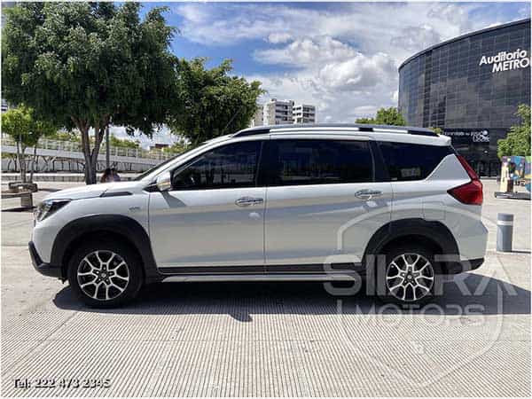 Suzuki Ertiga XL7GLX 2022 - Foto 4