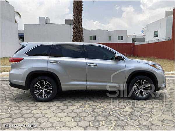 Toyota Highlander LE 2018 - Foto 8