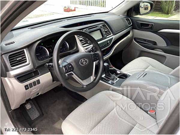 Toyota Highlander LE 2018 - Foto 13