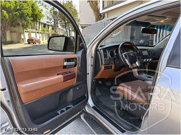 Toyota Sequoia 2017 - Foto 11