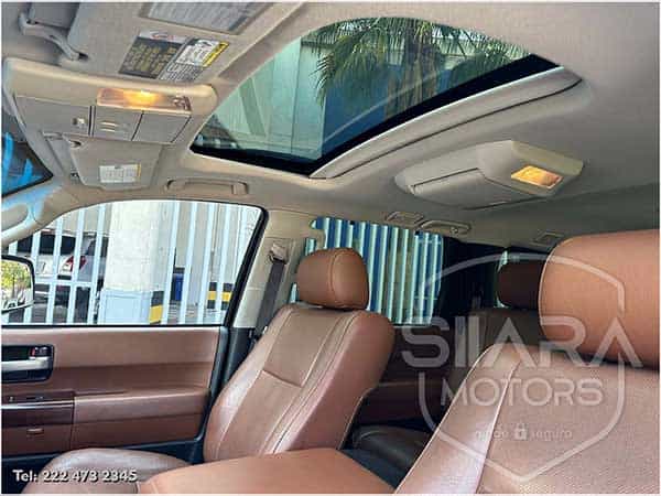 Toyota Sequoia 2017 - Foto 12