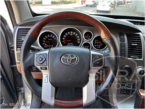 Toyota Sequoia 2017 - Foto 15