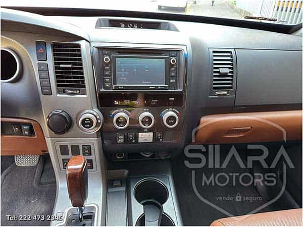 Toyota Sequoia 2017 - Foto 17