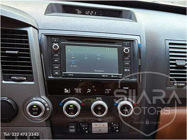 Toyota Sequoia 2017 - Foto 19