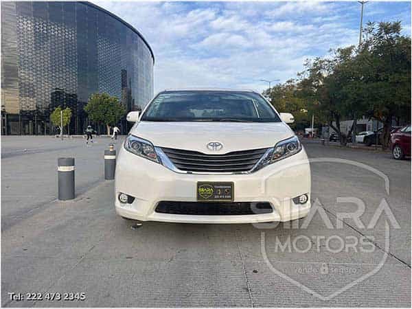 Toyota Sienna Limited 2017 - Foto 2
