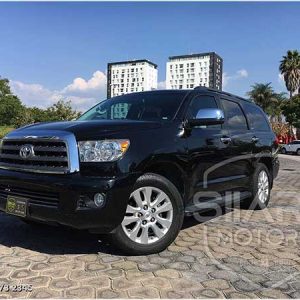 Toyota Sequoia Platinum V8 At <br> 2014