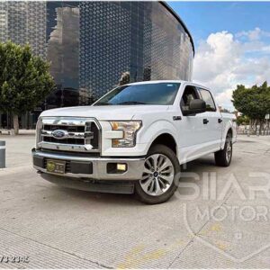 Ford Lobo XLT Doble Cabina V8 4x4 At <br> 2017