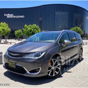 Chrysler Pacífica Limited V6 <br> 2017