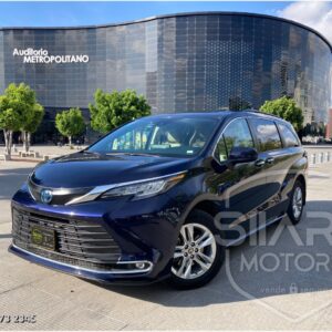 Toyota Sienna XLE Hibrida <br> 2022