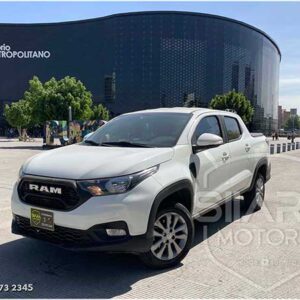 Dodge Ram700 Bighorn doble cabina TM5 <br>2025